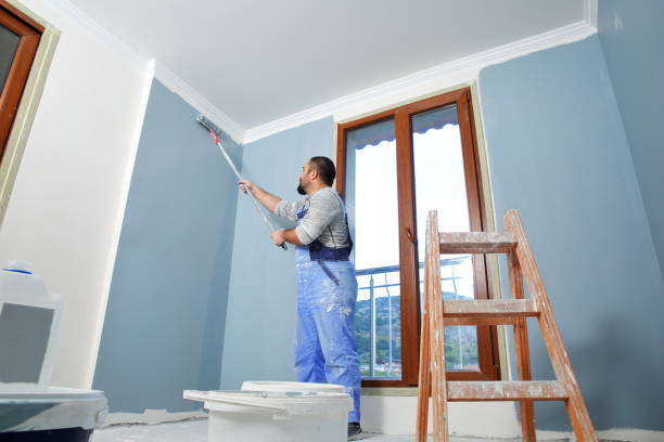 Wallpaper Removal and Painting in Sweeny, TX